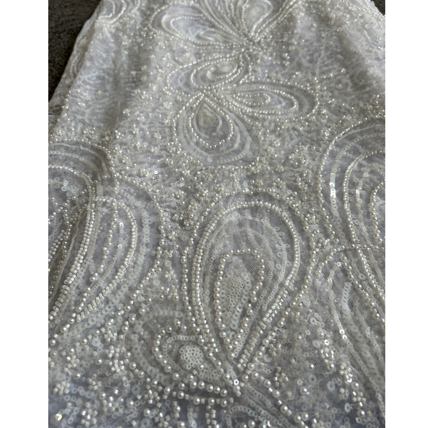 SWIRL OFF-WHITE PEARL  BEADED LACE